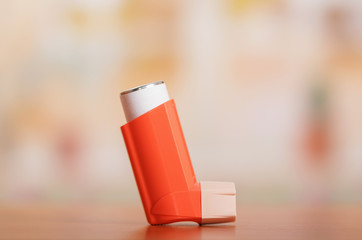 Portable pocket nebulizer with dispenser, on light