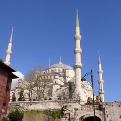 Fototapeta na wymiar View of the Sultanahmet Mosque