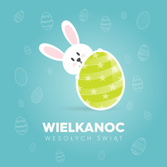 Koncepcja kartki z życzeniami Wesołych Świąt Wielkanocnych w języku polskim, króliczek trzyma udekorowaną pisankę, w tle motyw świąteczny