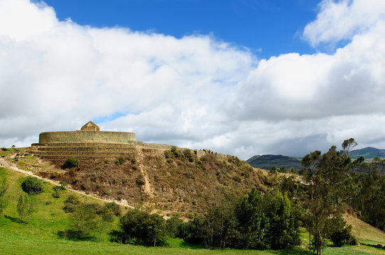Ecuador, ancient Ingapirca ruin, the most important Inca site in Ecuador was built toward the end of the 5th century