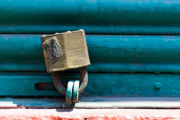 Candados, historia, portales, puertas, polvo, cerrojos,