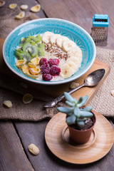 healthy food - oatmeal