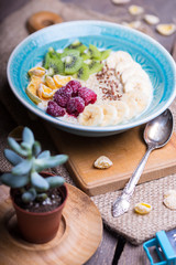 healthy food - oatmeal