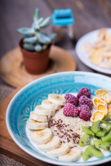 healthy food - oatmeal