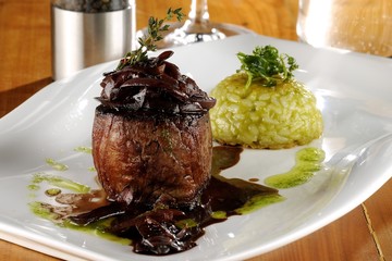 Meat filet with Balsamic sauce