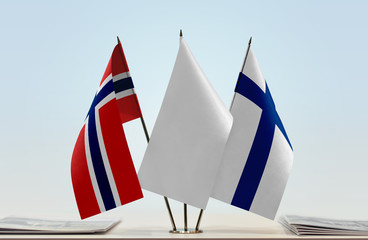 Flags of Norway and Finland with a white flag in the middle