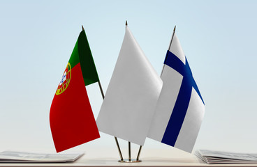 Flags of Portugal and Finland with a white flag in the middle