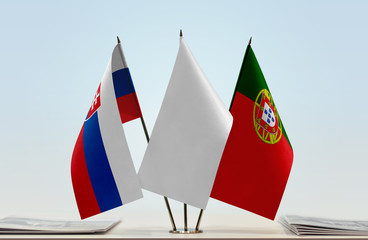 Flags of Slovakia and Portugal with a white flag in the middle