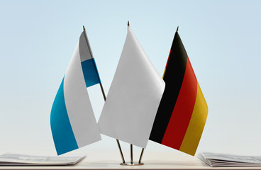 Flags of Bavaria and Germany with a white flag in the middle