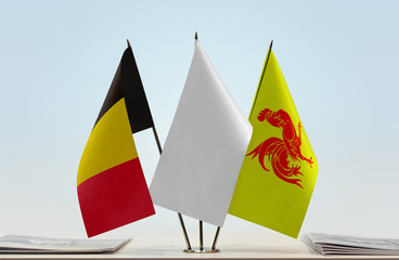 Flags of Belgium and Wallonia with a white flag in the middle