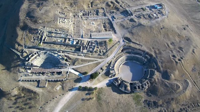 Cuenca. Drone en Parque Arqueol&oacute;gico de Seg&oacute;briga. Yacimiento romano y celta en Saelices, Cuenca (Castilla la Mancha,Espa&ntilde;a) Video aereo con Dron