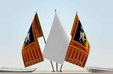 Two flags of Veneto with a white flag in the middle