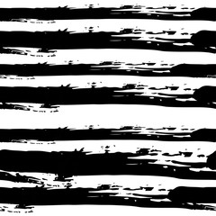 Vector hand drawn black and white seamless pattern in grunge style.