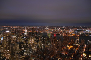 New York vue de nuit du Haut de l'Empire State Building - Manhattan - Etats-Unis