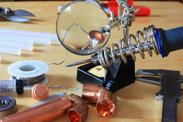 Soldering iron and copper tube