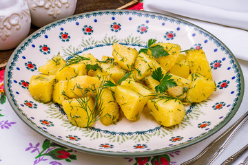 boiled potatoes with herbs