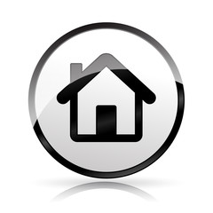 home icon on white background