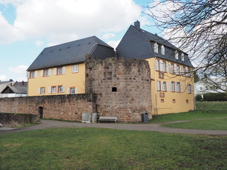 Gustavsburg&nbsp;in J&auml;gersburg mit Schlo&szlig;weiher, Saarland, Deutschland

