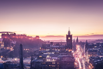 Fototapeta na wymiar Beautiful Edinburgh