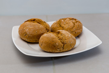 Vollkornbrötchen