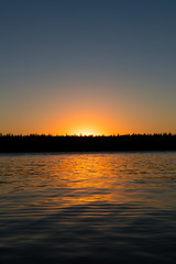 Naklejka premium sunset on alberta lake