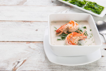 Shrimp and Paco fern (Diplazium esculentum) boil with coconut milk