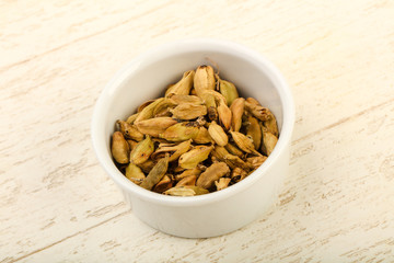 Dry cardamom seeds