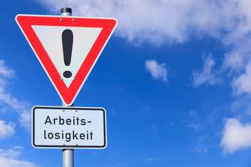 Verkehrszeichen, Achtung