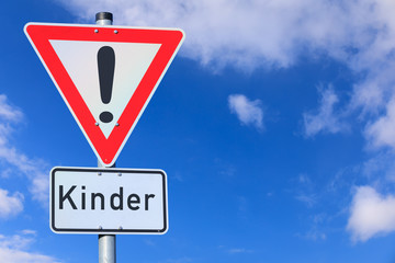 Verkehrszeichen, Achtung