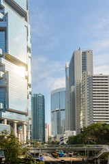 Obraz na płótnie Canvas Sun's reflection in a skyscraper in Hong Kong