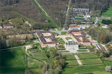 Vue aérienne du Haras National du Pin dans l'Orne en France
