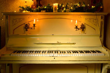 Christmas tree with piano