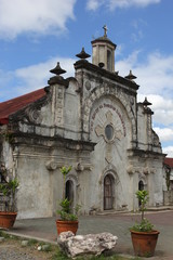 Fototapeta na wymiar San Guillermo Kirche, Bacolor, Provinz Pampanga, Philippinen