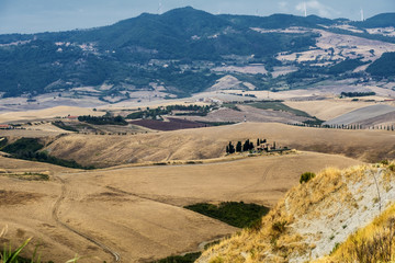 Fototapeta premium Summer landscape near Volterra, Tuscany