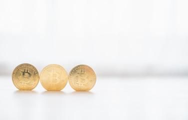 gold coin bitcoin