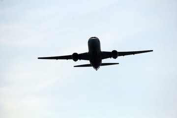 KC767