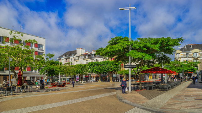 Bretagne Lorient Centre Ville Downtown Place Jules Ferry