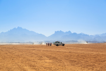 Off road trip to african desert of Egypt © Patryk Kosmider