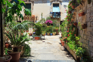 Fototapeta na wymiar Ortigia street view, Syracuse, Sicily, Italy.