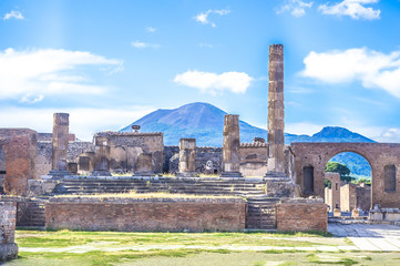 Ancient ruins of Pompeii, Italy - obrazy, fototapety, plakaty