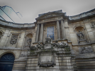 Maillol Museum Outdoors Paris March 2018 © fanishot