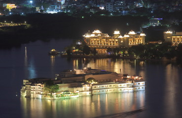 Fototapeta na wymiar Cityscape of historical Taji lake palace Udaipur India 