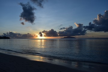 Sunset on the Seychelles 