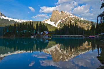 emerald lake 