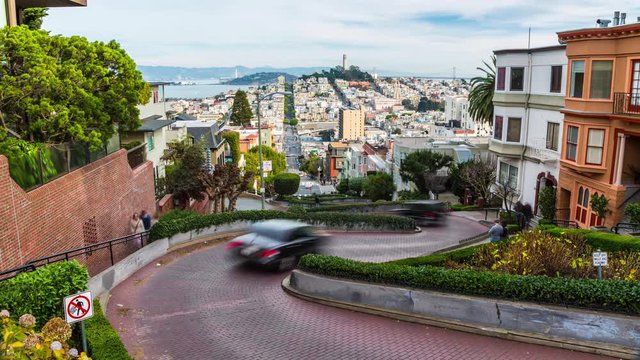 Lombard Street in San Francisco Timelapse