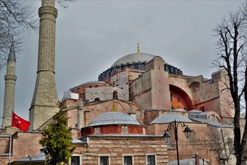 Fototapeta na wymiar Hagia Spohia in Istanbul