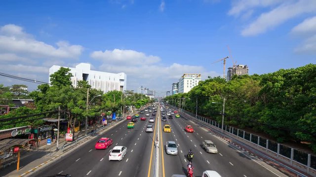 4k Time-lapse of traffic on Ngamwongwan Road at Kasetsart University in bangkok, Thailand