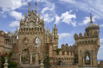 Fototapeta na wymiar Castillo de Colomares en el municipio de Benalmádena, Andalucía