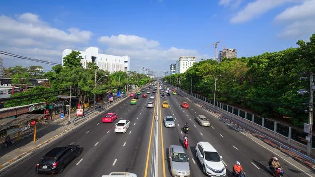 4k Time-lapse of traffic on Ngamwongwan Road at Kasetsart University in bangkok, Thailand