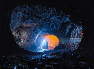 Diggers in a big cave